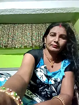 ZIVAA online show from February 20, 9:21 am