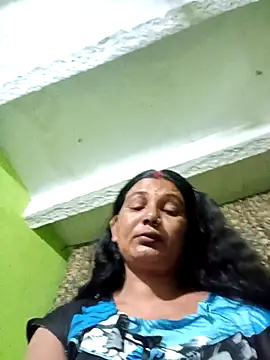 Snapshot of ZIVAA chatting on April 17, 11:08 pm ZIVAA online show from April 17, 11:08 pm