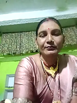 Snapshot of ZIVAA chatting on April 25, 6:05 pm ZIVAA online show from April 25, 6:05 pm