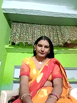 Snapshot of ZIVAA chatting on April 27, 8:12 am ZIVAA online show from April 27, 8:12 am