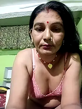 Snapshot of ZIVAA chatting on May 7, 7:52 pm ZIVAA online show from May 7, 7:52 pm