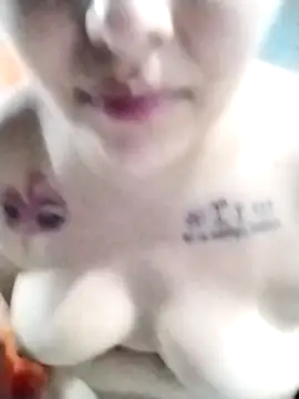 Snapshot of yelezia chatting on October 5, 9:29 am yelezia online show from October 5, 9:29 am