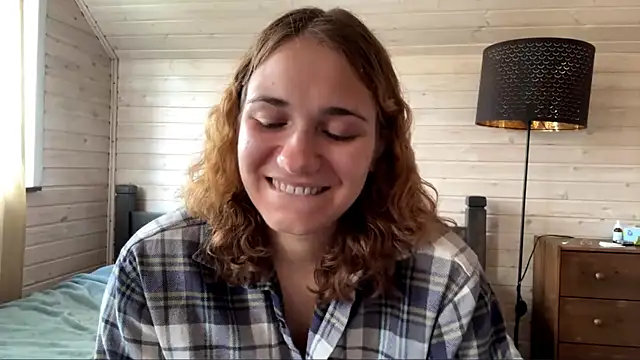 Snapshot of SunPunnyGirl chatting on September 14, 8:24 am SunPunnyGirl online show from September 14, 8:24 am