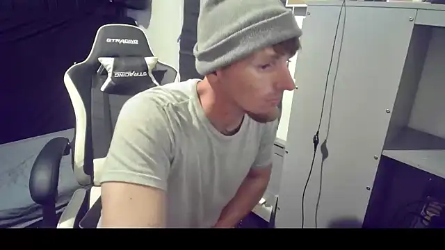 Robbin Bnks online show from October 15, 5:29 am