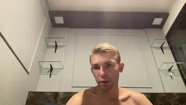 Mike211131 online show from September 15, 5:02 pm