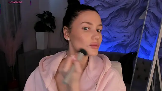 Aria Mila online show from March 18, 2:47 am