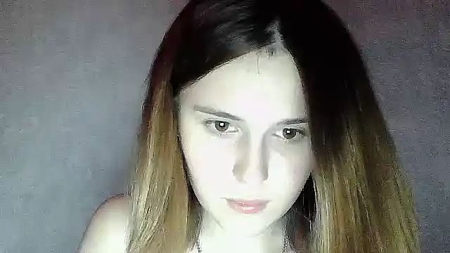 SweetLoraa online show from October 19, 7:03 pm