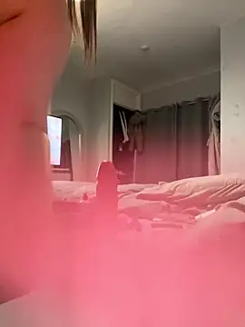 sexyBrunettex1 online show from February 1, 10:08 pm