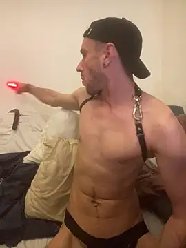 Snapshot of sexbooy27 chatting on October 26, 10:36 pm sexbooy27 online show from October 26, 10:36 pm