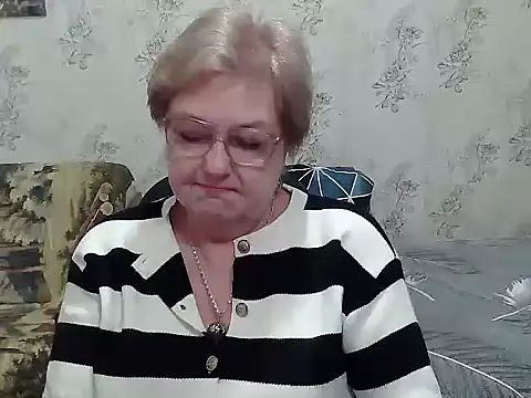 Renata62011 online show from February 8, 1:14 pm