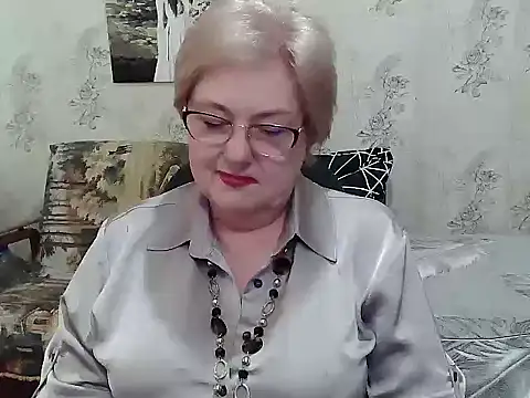 Renata62011 online show from May 18, 12:55 pm