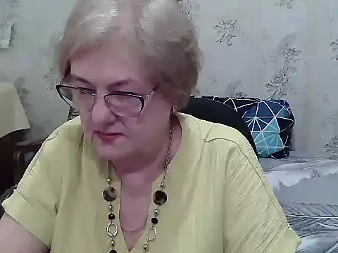Renata62011 online show from June 10, 12:15 pm
