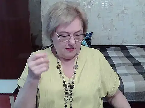 Renata62011 online show from June 27, 3:55 am