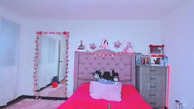 Snapshot of Gabi_Jhons_23 chatting on October 8, 10:57 am Gabi Jhons 23 online show from October 8, 10:57 am