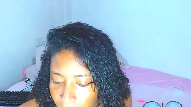 Snapshot of Gabi_Jhons_23 chatting on April 14, 8:31 am Gabi Jhons 23 online show from April 14, 8:31 am