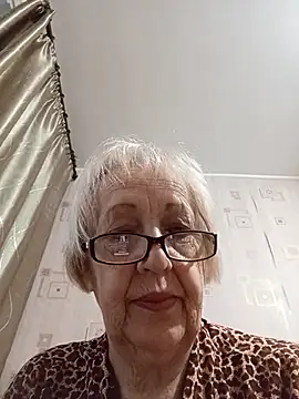 Snapshot of Anatolia5961 chatting on September 18, 3:41 am Anatolia5961 online show from September 18, 3:41 am