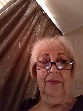 Snapshot of Anatolia5961 chatting on September 21, 4:25 am Anatolia5961 online show from September 21, 4:25 am