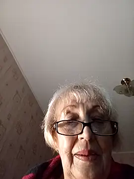 Snapshot of Anatolia5961 chatting on October 7, 2:58 pm Anatolia5961 online show from October 7, 2:58 pm