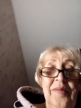 Snapshot of Anatolia5961 chatting on October 16, 2:45 am Anatolia5961 online show from October 16, 2:45 am