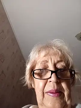 Snapshot of Anatolia5961 chatting on October 18, 3:09 am Anatolia5961 online show from October 18, 3:09 am