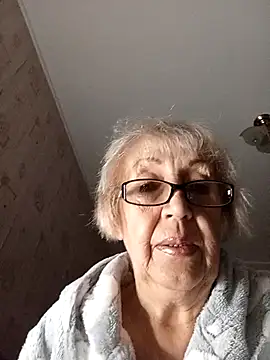 Snapshot of Anatolia5961 chatting on October 22, 3:29 am Anatolia5961 online show from October 22, 3:29 am