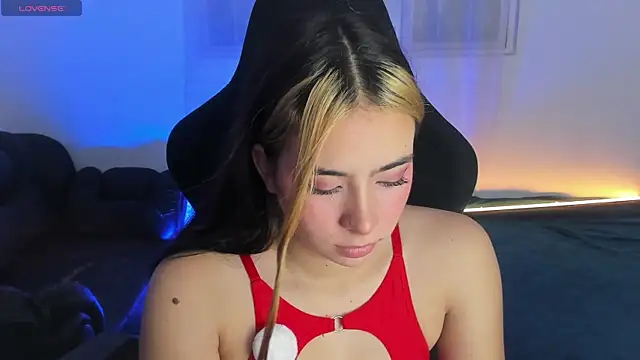 Aishelyng online show from September 21, 1:29 am