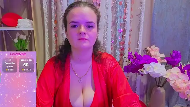 Luisa Rosee online show from April 2, 6:27 pm