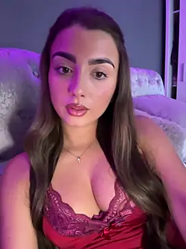 ellariverss online show from August 2, 12:09 am