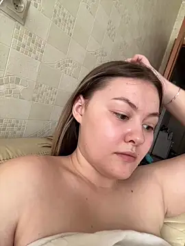 SunshineEmma online show from April 28, 6:18 am