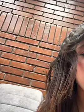 Summy sweet online show from September 12, 6:30 pm
