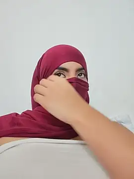 Jasmin hamdan online show from July 18, 8:34 pm