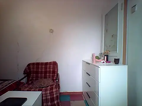 Julia54391 online show from October 1, 7:36 am