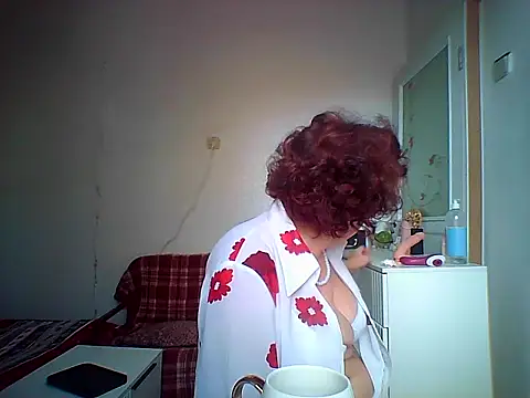 Julia54391 online show from October 26, 8:31 am