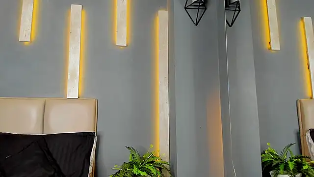 Snapshot of VenusBlazer chatting on September 20, 11:11 am VenusBlazer online show from September 20, 11:11 am