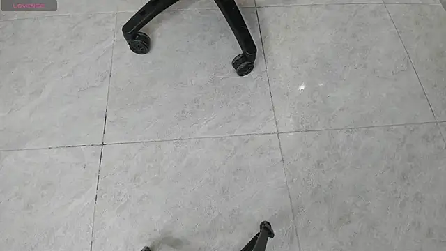 Snapshot of VenusBlazer chatting on November 14, 11:09 am VenusBlazer online show from November 14, 11:09 am