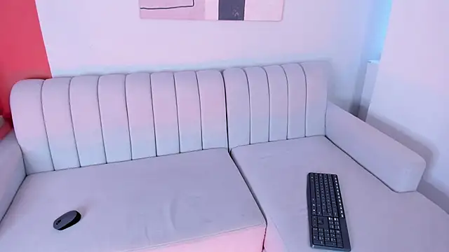 Snapshot of marie_bass chatting on October 20, 12:38 pm marie bass online show from October 20, 12:38 pm