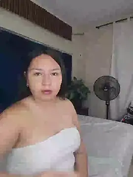 Snapshot of BellaRoux1 chatting on February 25, 12:15 pm BellaRoux1 online show from February 25, 12:15 pm