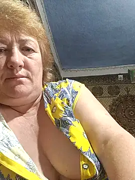 NikaLove49011 online show from October 6, 5:38 am