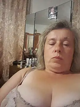 Snapshot of Catherine372311 chatting on September 22, 7:16 pm Catherine372311 online show from September 22, 7:16 pm