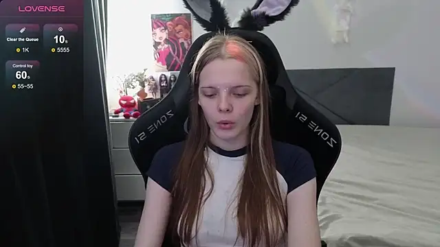 Luna Navy online show from September 20, 8:37 am