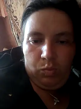 Snapshot of Romashka33011 chatting on June 30, 12:06 pm Romashka33011 online show from June 30, 12:06 pm