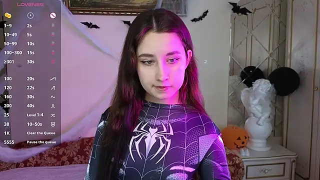 Eva Maller online show from October 31, 4:46 am