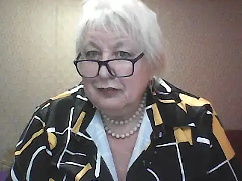 Snapshot of Alexia64231 chatting on October 9, 11:58 pm Alexia64231 online show from October 9, 11:58 pm