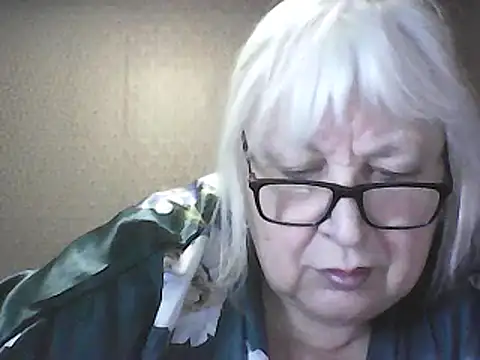 Alexia64231 online show from April 23, 3:08 am