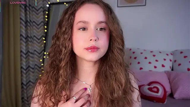 SusannaScholler online show from May 11, 10:18 pm