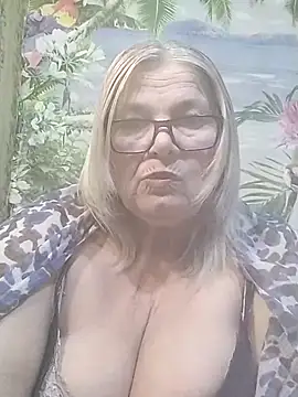 Snapshot of MargaritaSweet51 chatting on February 28, 12:22 am MargaritaSweet51 online show from February 28, 12:22 am