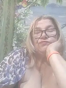 Snapshot of MargaritaSweet51 chatting on March 20, 9:19 pm MargaritaSweet51 online show from March 20, 9:19 pm