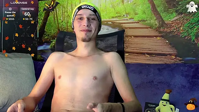 AxelMassimo online show from October 30, 3:52 am