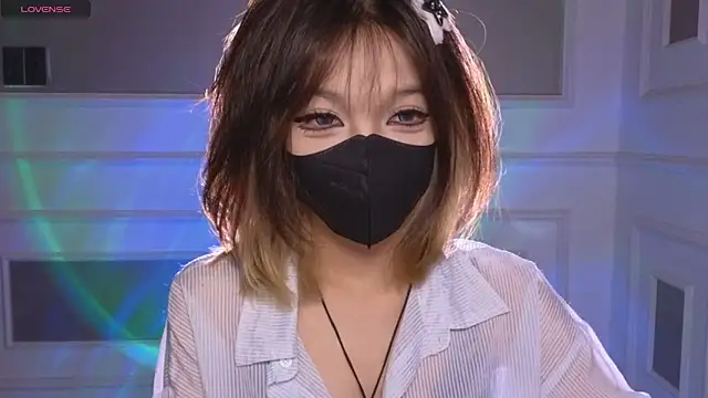      Panda      online show from May 12, 10:07 pm