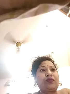 Snapshot of Cute-Janvi20 chatting on October 22, 8:19 pm Cute-Janvi20 online show from October 22, 8:19 pm